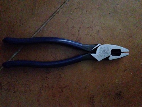 Klein Tools 9&#034; Side Cutting Fish Tape Pulling Pliers- D213-9NETP