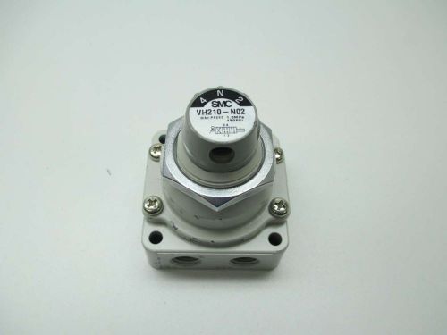 New smc vh210-n02 hand valve 1/4 in npt pneumatic valve body manifold d389487 for sale