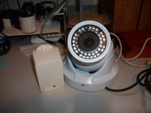 CTRT7212W Turret Security Camera 700TVL 2.8-12mm