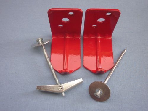 LOT OF 2-UNIVERSAL WALL MOUNT 10, 15 &amp; 20 lb. SIZE FIRE EXTINGUISHER BRACKET NEW