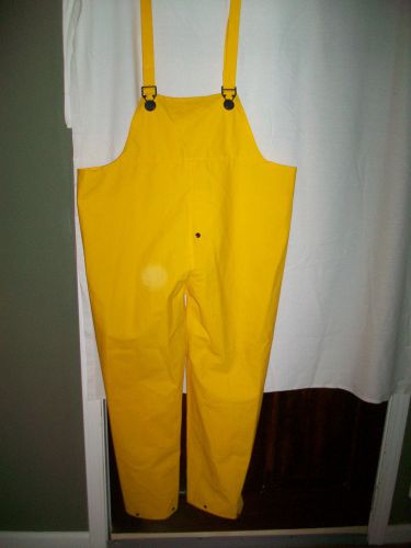 BOSS MANUFACTURING COMPANY BRIGHT YELLOW RAIN SAFETY OVERALLS SIZE XL