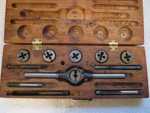 Antique Wiley &amp; Russell Mfg. Co. 12 Piece Tap and Die Set Wooden Case USA Clean