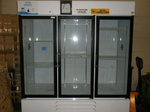 ISOTEMP LAB REFRIGERATOR FISHER SCIENTIFIC 3 DR #13-986-172GA TESTED AT 43F