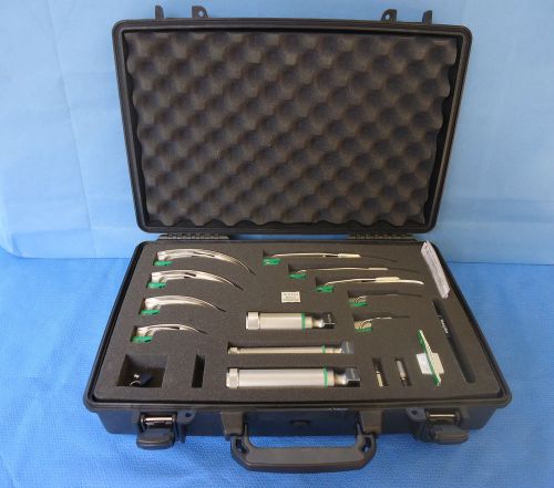 Welch allyn  mil-5062 laryngoscope  kit in pelican case-- new other condition! for sale