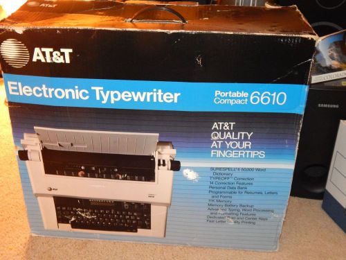 AT&amp;T 6610 electronic typewriter in working order