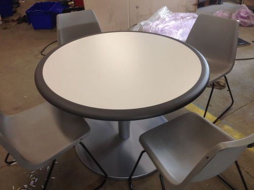 BREAK ROOM TABLE AND 4 CHAIRS FOR OFFICE