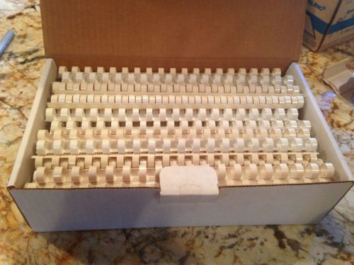 1/2&#034; Off-white White Plastic Binder Binding Combs Spines Rolled 96 Pcs Free Sh