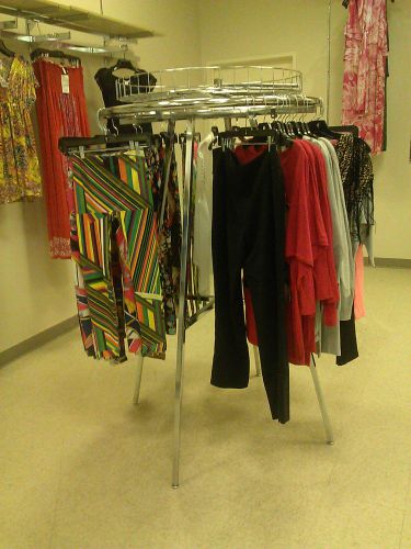 Chrome Round Clothing Rack with Wire Basket Round Rack Topper