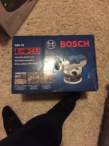 Bosch GOL 24 300 ft. 24X Automatic Optical Level