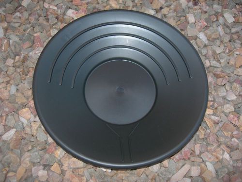 Gold pans set of 2 panning 10&#034; &amp;14&#034; high impact plastic black prospecting mining for sale