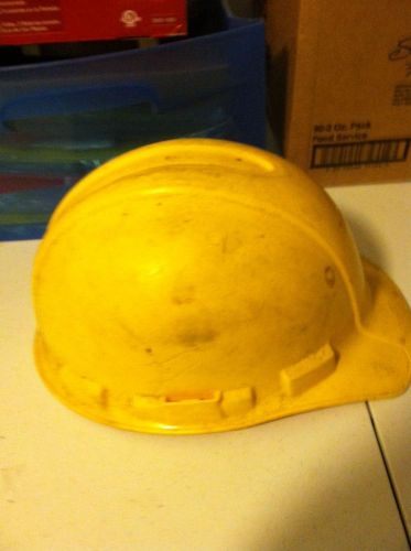 AO Safety Construction Helmet Hard Hat Protective Gear XLR8 Yellow Size Unknow