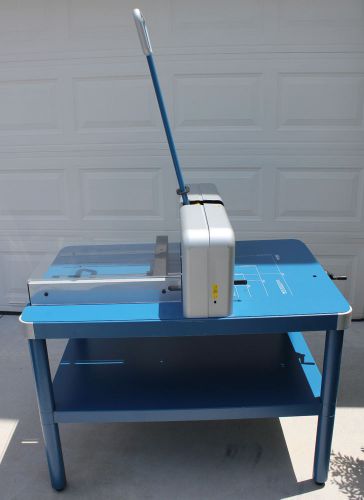 Dahle 858 industrial paper cutter with table commercial for sale
