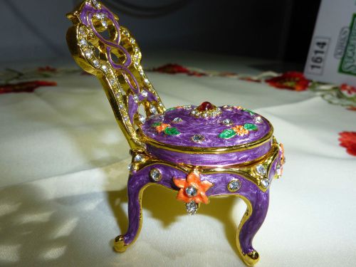 Chair trinket jewel box