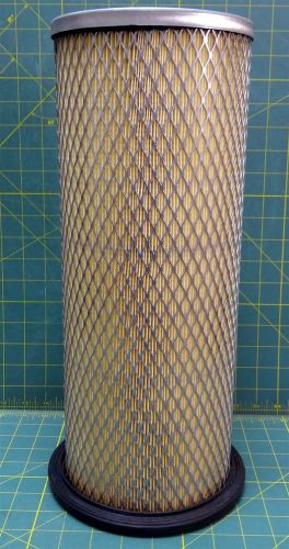 Wix 42209 air filter, 16&#034; height, outer diameter: 6.4&#034; top/7.45&#034; bottom for sale