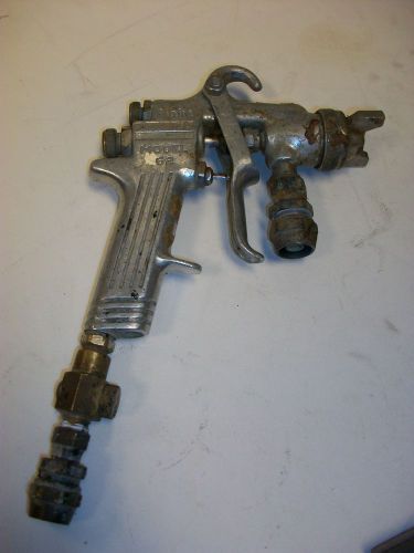 Used binks model 62 paint sprayer gun 4 pneumatic air tools-graco for sale