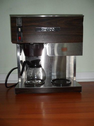 NEWCO Commercial Pourover Coffee Brewer Model RC-2 with Warmer