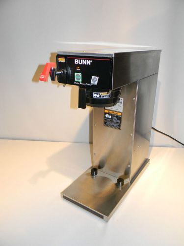 Bunn CDBCF15-APS Automatic Thermal Carafe Brewer Digital Brewer Control