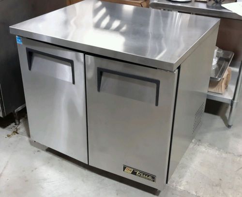 New tuc-36  true 2 door undercounter refrigerator for sale