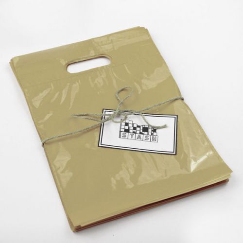 500 16x18 beige plastic retail die-cut handle merchandise bag - boutique for sale