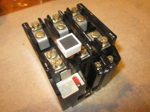 Allen-Bradley 592-BOV16 Relay 3 pole Open Type NIB