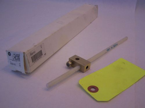 ALLEN-BRADLEY 802G-W11 LIMIT SWITCH ACCESSORY OPE. LEVER 1/4&#034; FROM OLD STOCK bb1