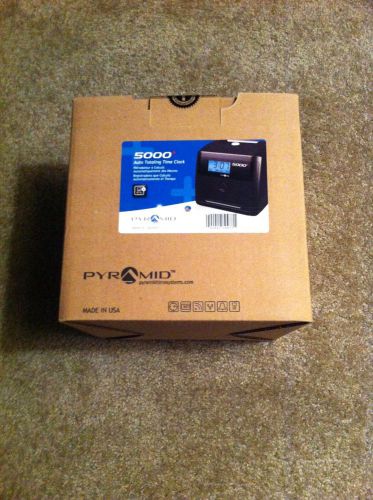 Pyramid 5000+ Auto-Totaling Time Clock NEW