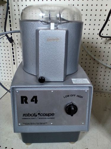 ROBOT COUPE MODEL# R4 COMMERCIAL FOOD PROCESSOR
