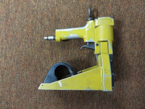 Stanley Bostitch Pneumatic Carton Closer Series D60 Used