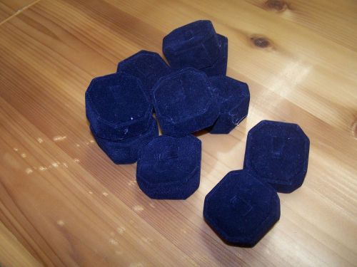 Lot of 10 Ring Display Black Velvet Cube shaped 2 1/2 Square