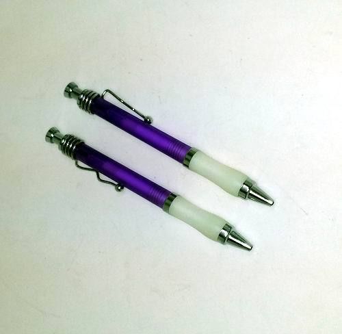 300 Pcs Purple Translucent Plastic Retractable Pen with Squiggle Clip Black Ink