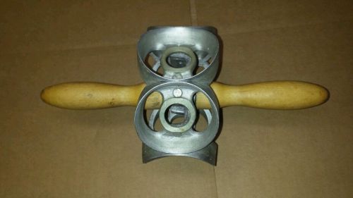 2-3/4&#034; size  one row donut cutter yeast donuts rolls out six- used