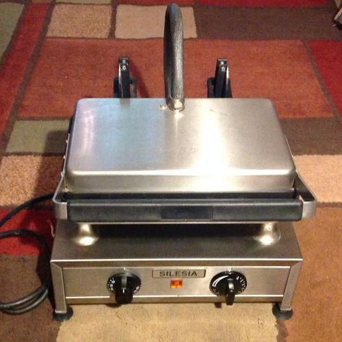 Silesia Velox T-1 Contact Grill 240V 15A Commerical Restaurant Professional