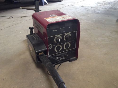 Thermal Arc Ultrafeed 4000 Wire Feeder with Tweco MIG Gun