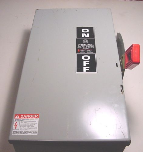 GE General Electric HEAVY DUTY SAFETY SWITCH THN 3363 100 AMP 600 VAC MAX HP 100
