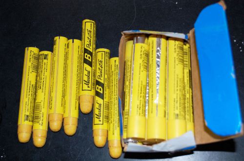 Lot of 19 La-Co MarKal Paintstick Marker Yellow