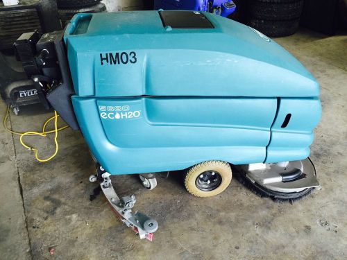 Used Tennant 5680 32&#034; Disk Floor Scrubber w/ ec-H2O; Only 177 Hrs Work Perfectly