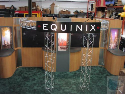 Modular trade show display w/carpet -configurable sizes 20x20 10x10 10x20 inline for sale