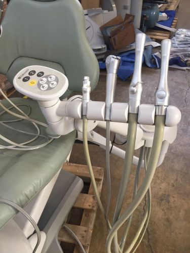 Belmont Dental Chair, Light &amp; delivery Unit and more - I can ship