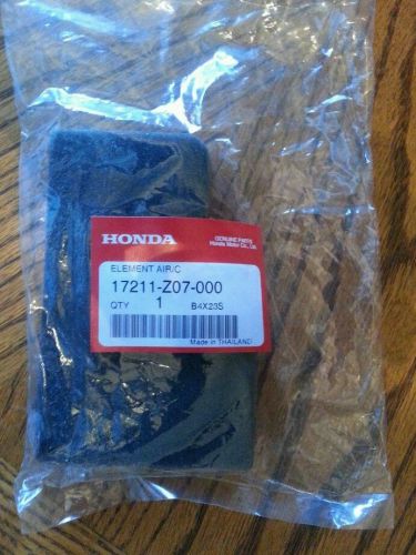 Honda eu 2000i air filter oem 17211-z07-000