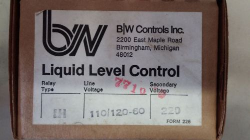 BW CONTROLS LH NEW IN BOX 120V LINE 220N SECONDARY LIQUID LEVEL CONTROL #B2