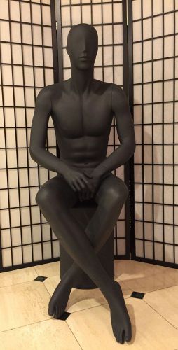 Fiberglass Sitting Black Male Mannequin Egghead Retail Fashion Clothes Display