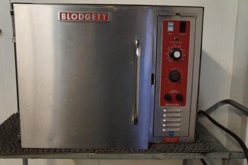 Blodgett half size electric convection oven over $3500 new! for sale