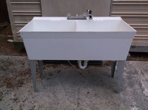 2- compartment sink