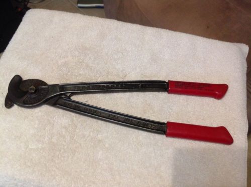 KLEIN TOOLS CABLE CUTTER MODEL #63035,  EXCELLENT CONDITION