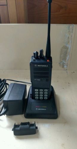 Motorola HT1000 UHF DTMF DN Model W/ Charger