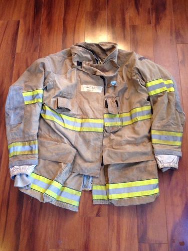 Firefighter Turnout / Bunker Gear Coat Globe G-Extreme Size 46-C x 35-L 05&#039;