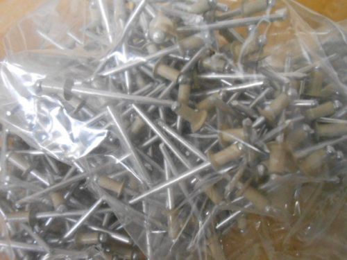 100 Pc Bagged Cobblestone  light brown Pop Rivets Heavy Duty Gutter ~ Repair NEW