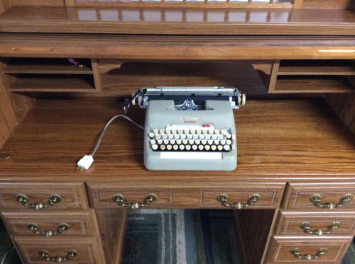 smith corona typewriter Coronet Super 12 Elec.Hard Sears Case.