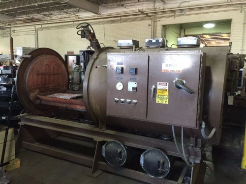 Beringer Burn Out Oven Model JCP 3648 Powers Up But  Missing Vacuum Pump