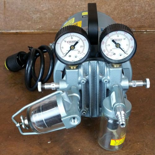 Vwr / gast * laboratory vacuum pump / air compressor * 115 v * tested for sale